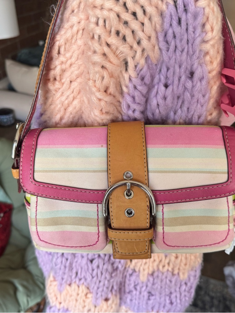 Vintage Coach Striped Pastel Shoulder Bag with Pink Trim and Tan Buckle - Picture 4 of 17